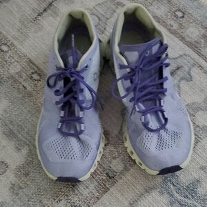 On Running On Cloud Lavender Purple Sneakers Sz8